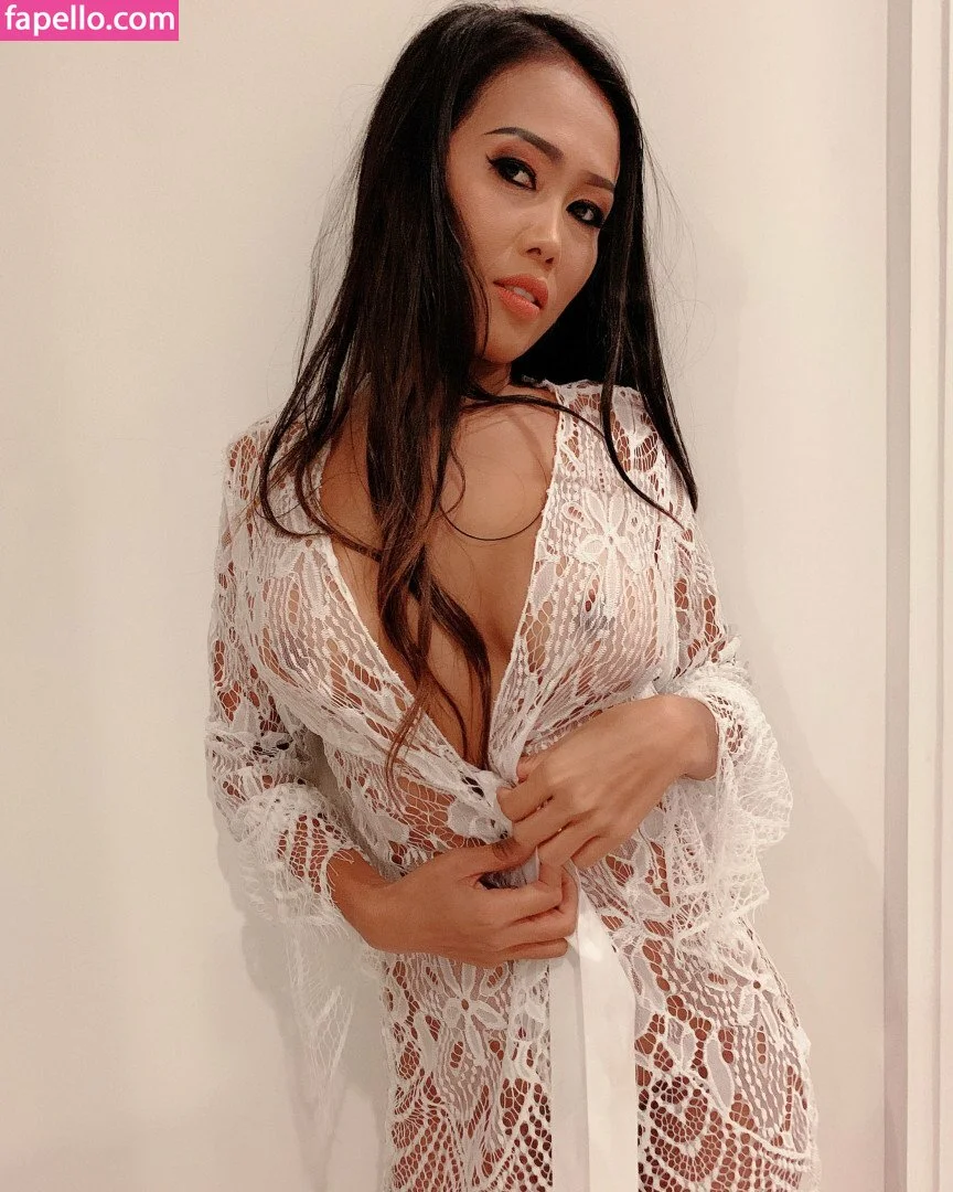 Noki Thai / noki.thaigirl / noki_thai Onlyfans Photo Gallery 