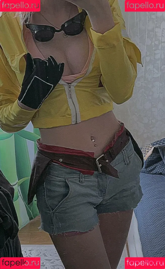 Romanowwa / tttsss_ccchhh Onlyfans Photo Gallery 
