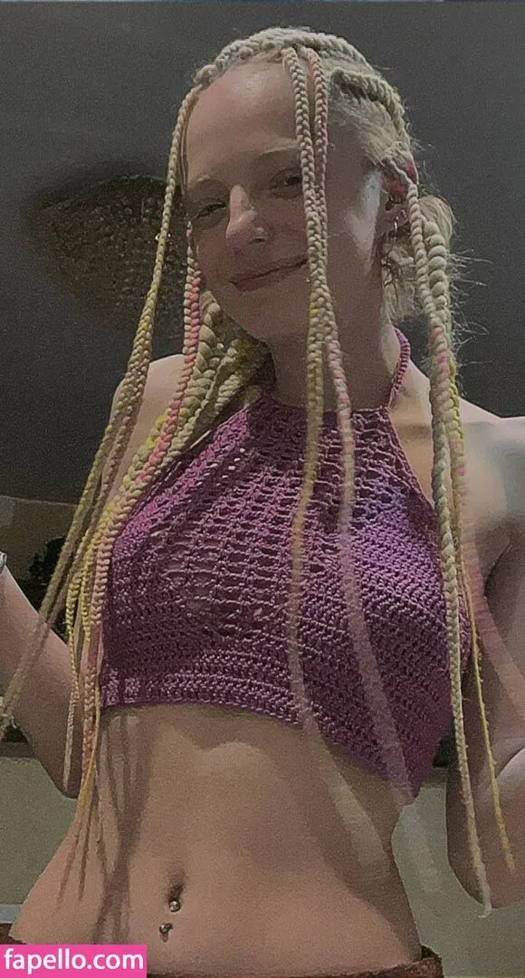 Romanowwa / tttsss_ccchhh Onlyfans Photo Gallery 