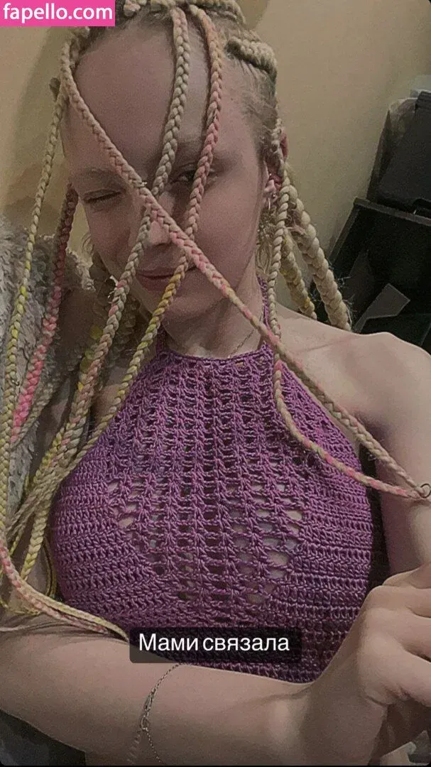 Romanowwa / tttsss_ccchhh Onlyfans Photo Gallery 