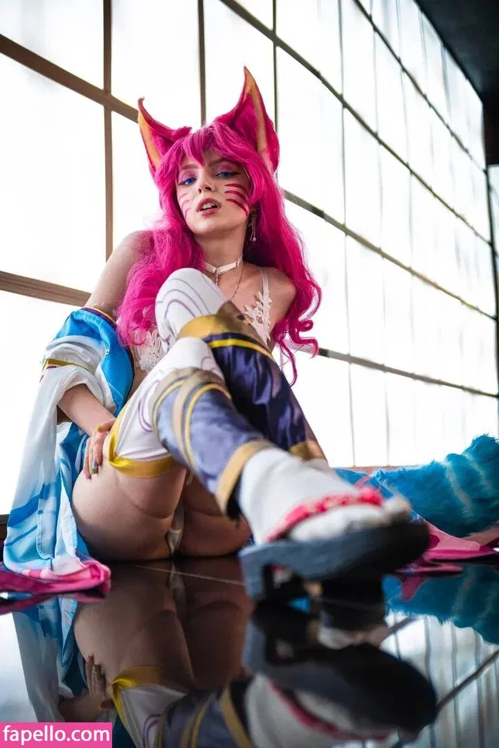 Romanowwa / tttsss_ccchhh Onlyfans Photo Gallery 