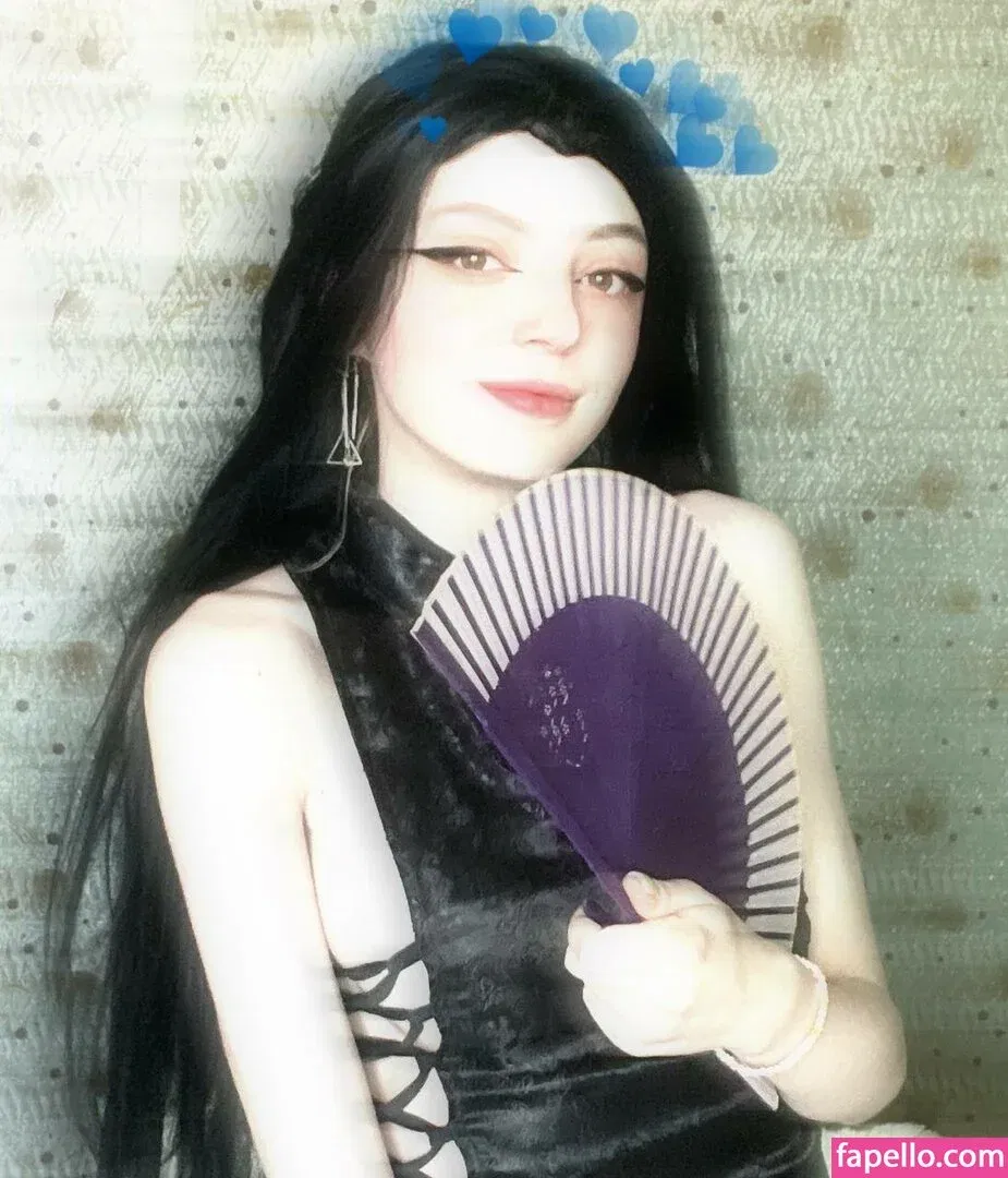 Romanowwa / tttsss_ccchhh Onlyfans Photo Gallery 