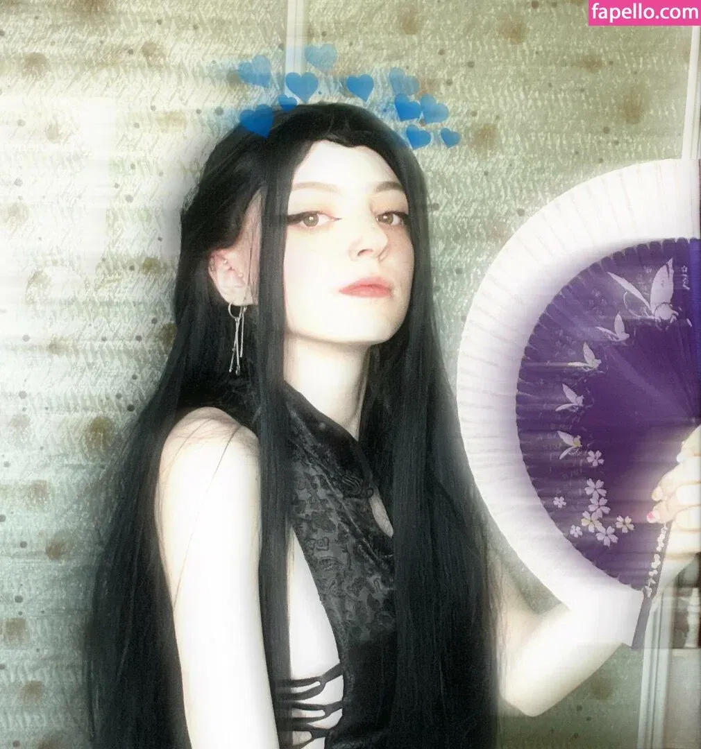 Romanowwa / tttsss_ccchhh Onlyfans Photo Gallery 