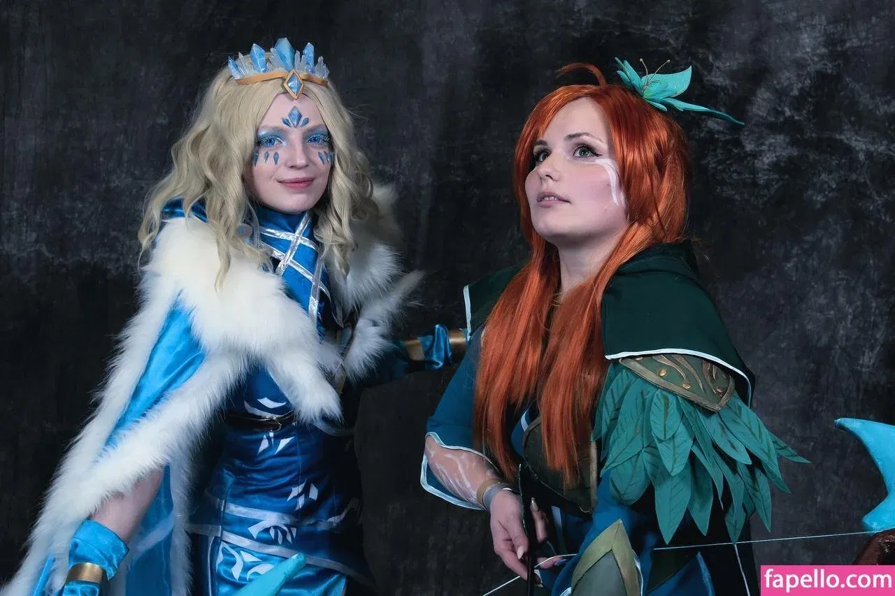 Romanowwa / tttsss_ccchhh Onlyfans Photo Gallery 