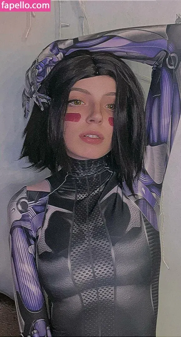 Romanowwa / tttsss_ccchhh Onlyfans Photo Gallery 