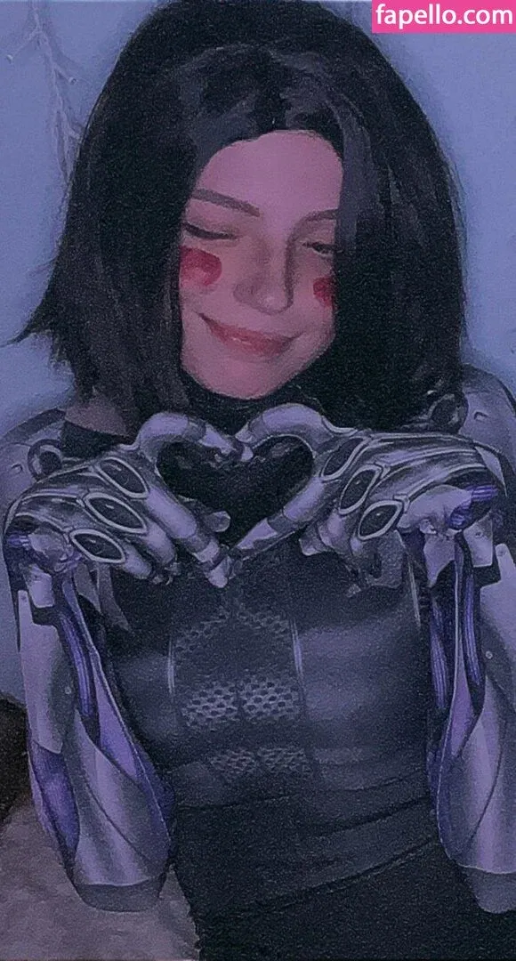 Romanowwa / tttsss_ccchhh Onlyfans Photo Gallery 