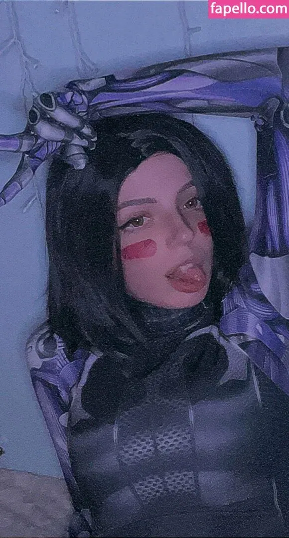 Romanowwa / tttsss_ccchhh Onlyfans Photo Gallery 