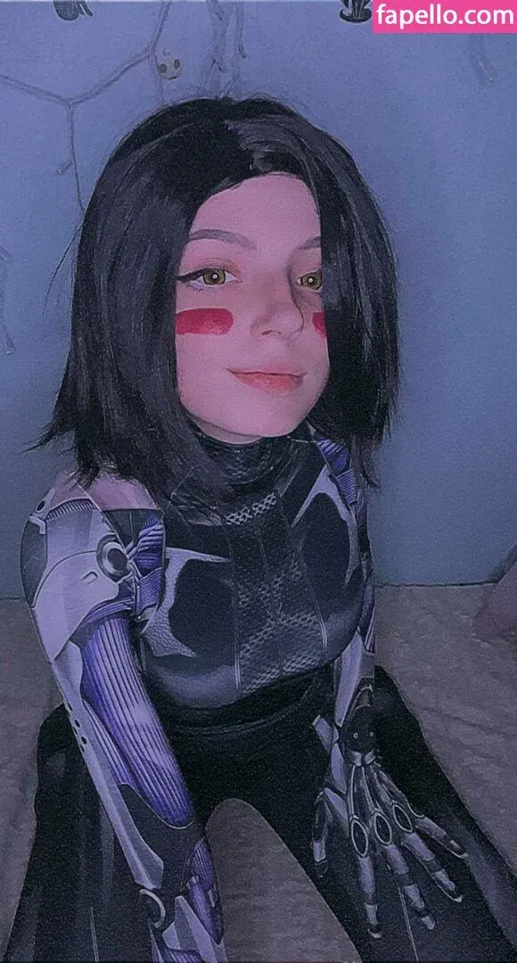 Romanowwa / tttsss_ccchhh Onlyfans Photo Gallery 