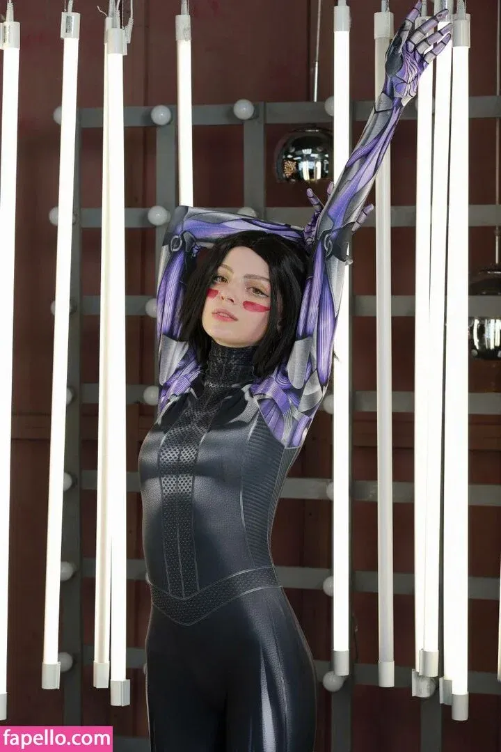 Romanowwa / tttsss_ccchhh Onlyfans Photo Gallery 