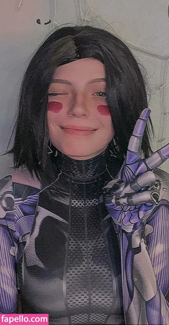 Romanowwa / tttsss_ccchhh Onlyfans Photo Gallery 