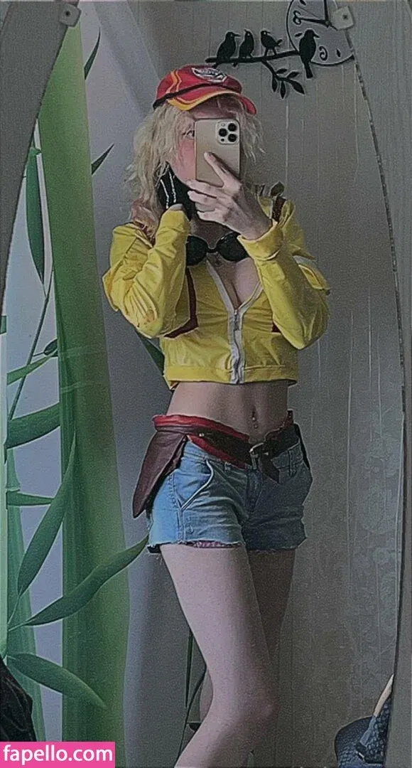 Romanowwa / tttsss_ccchhh Onlyfans Photo Gallery 