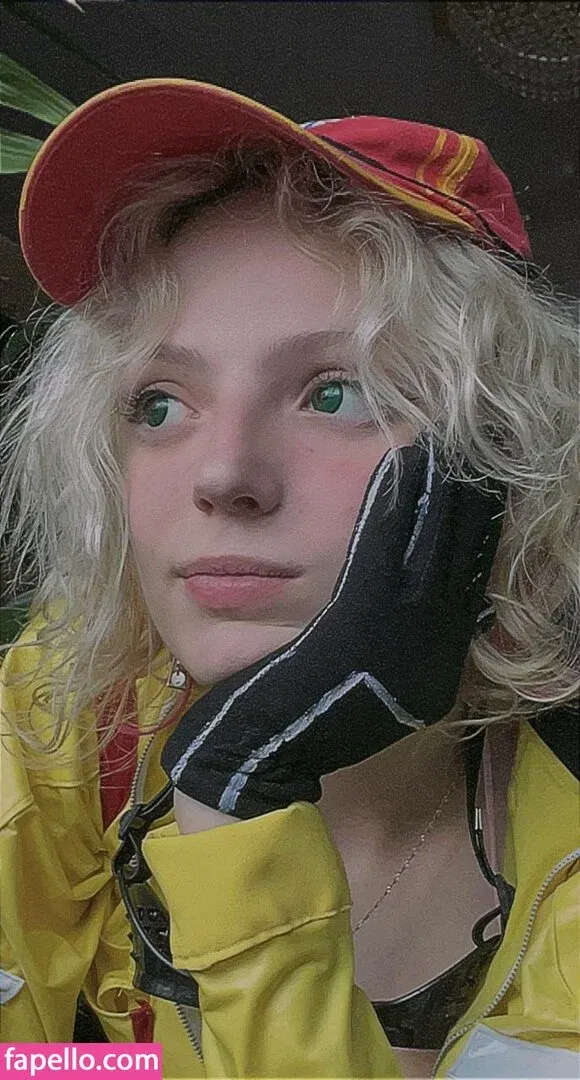 Romanowwa / tttsss_ccchhh Onlyfans Photo Gallery 