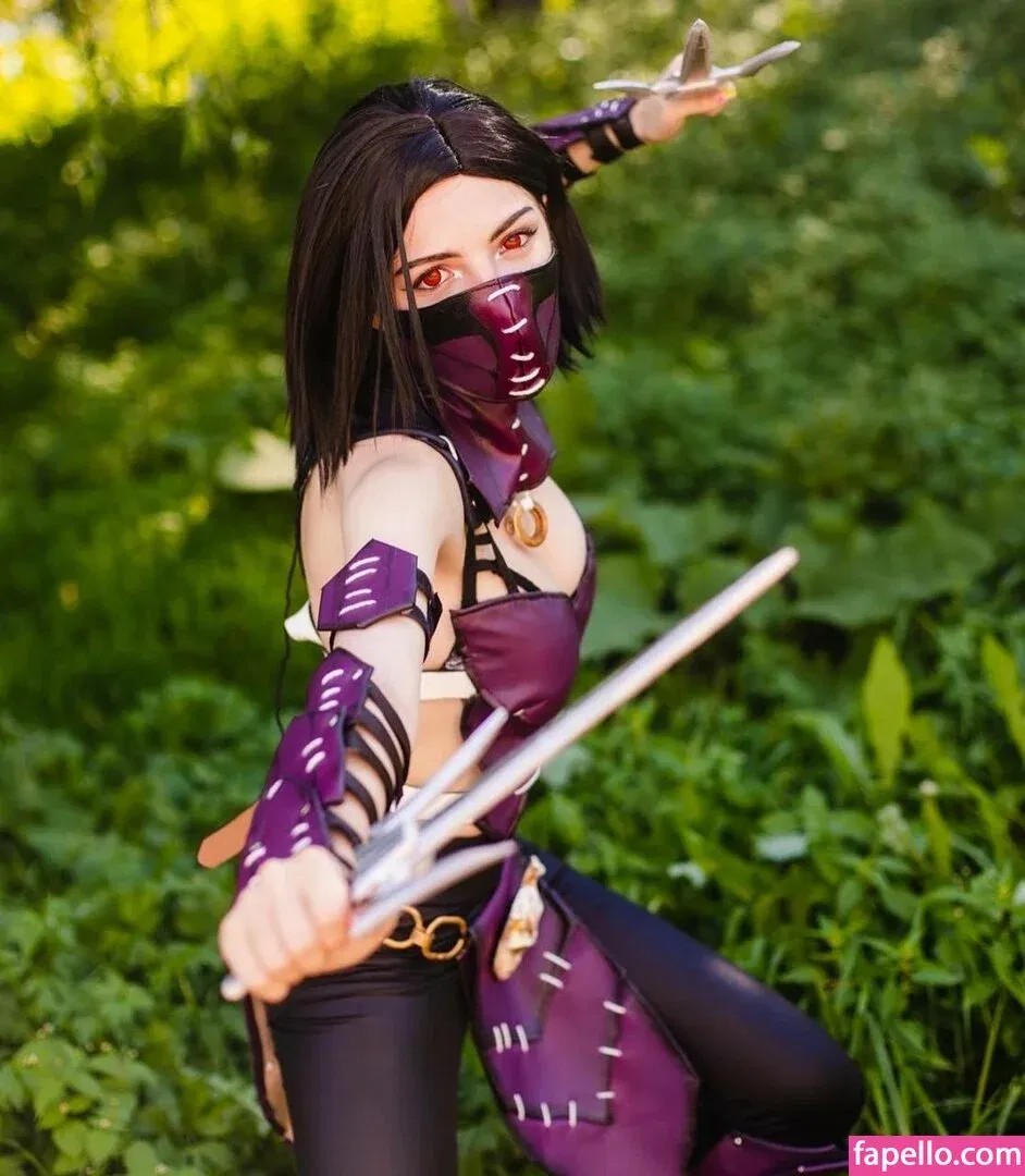 Romanowwa / tttsss_ccchhh Onlyfans Photo Gallery 