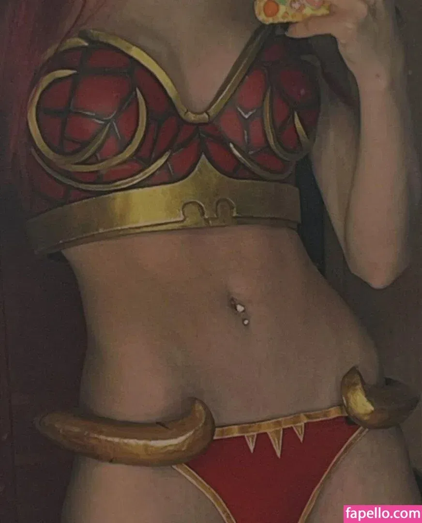 Romanowwa / tttsss_ccchhh Onlyfans Photo Gallery 