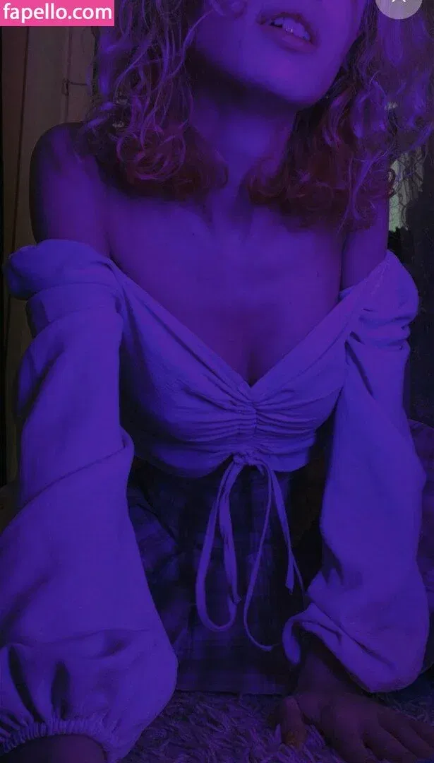 Romanowwa / tttsss_ccchhh Onlyfans Photo Gallery 