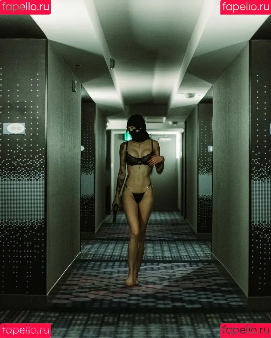 Gun Bunnies / amandashoots Onlyfans Photo Gallery 