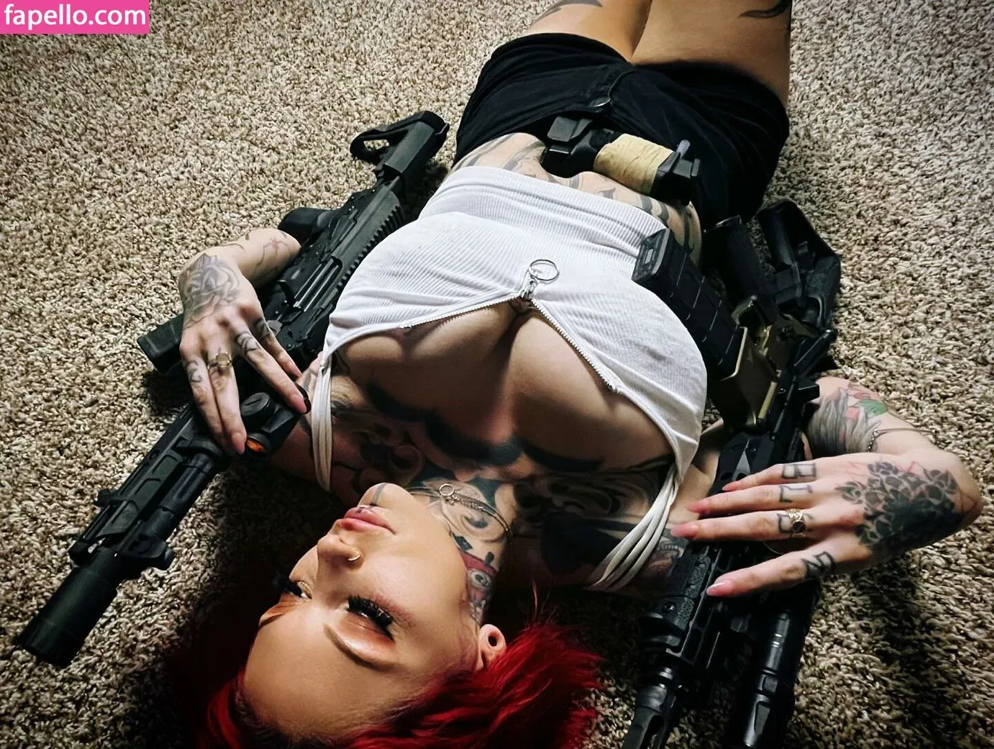 Gun Bunnies / amandashoots Onlyfans Photo Gallery 