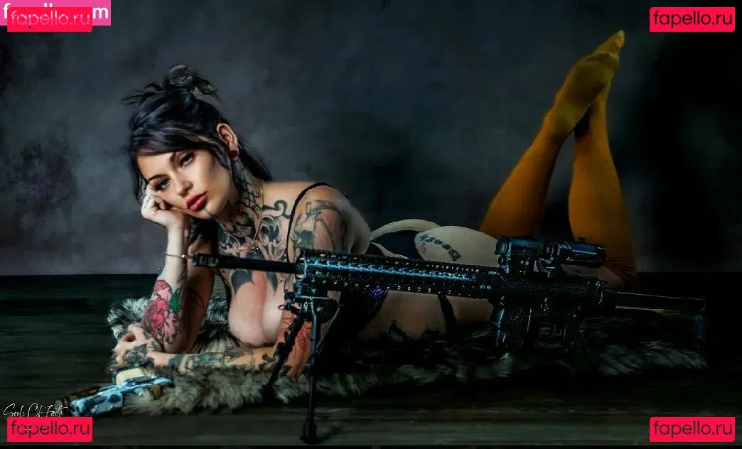 Gun Bunnies / amandashoots Onlyfans Photo Gallery 