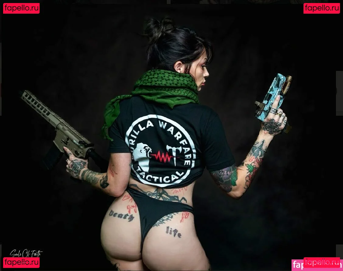 Gun Bunnies / amandashoots Onlyfans Photo Gallery 