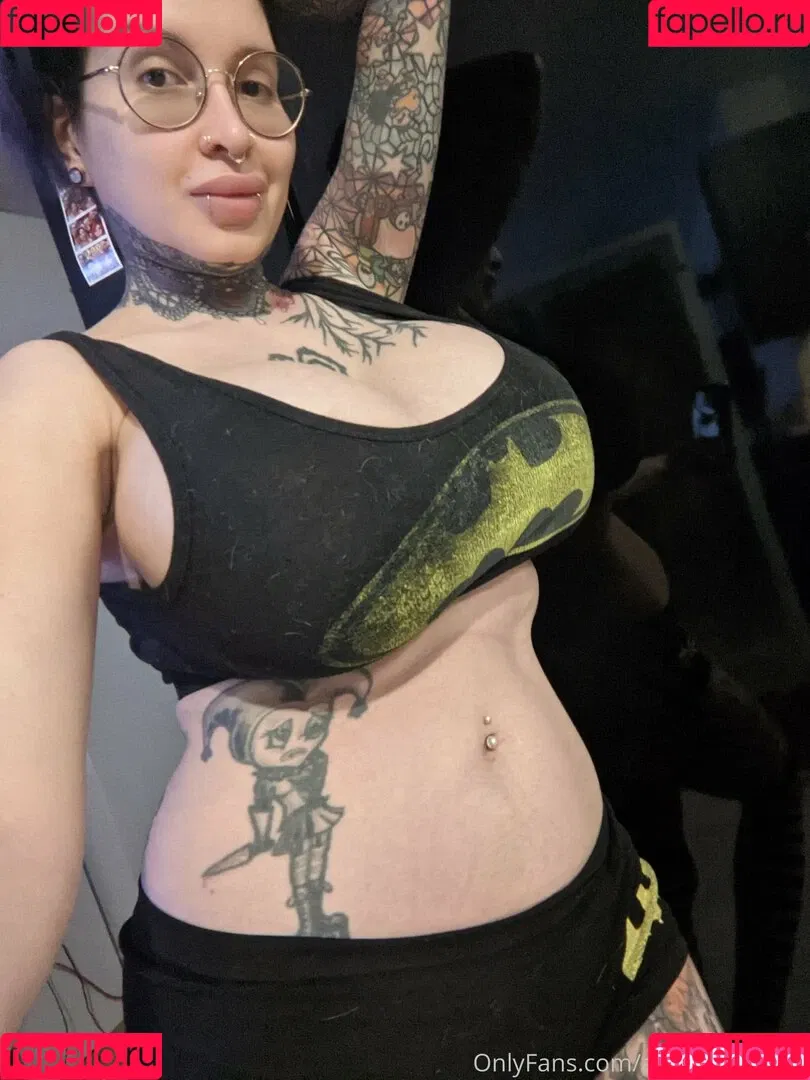 ariane_st.amour / arianestamour Onlyfans Photo Gallery 