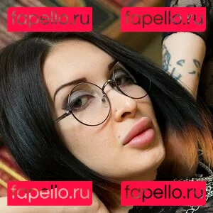 ariane_st.amour / arianestamour Onlyfans Photo Gallery 