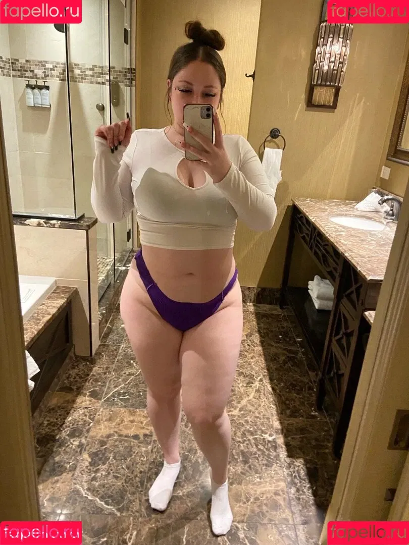 Lindsy_luu / Luuluubabyxo Lindsysucksdick / lindsy.luu / linzyluu Onlyfans Photo Gallery 