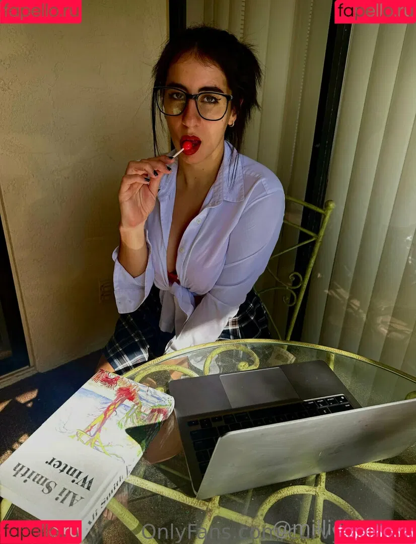 maemaya69 / milliemay69 Onlyfans Photo Gallery 