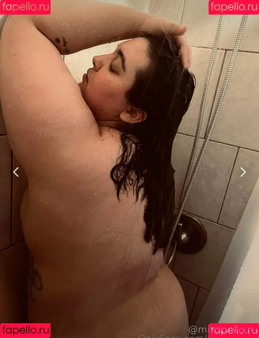 maemaya69 / milliemay69 Onlyfans Photo Gallery 