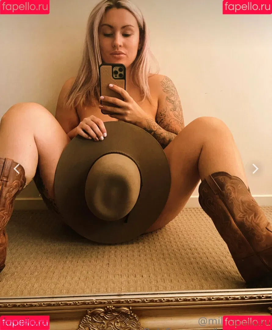 maemaya69 / milliemay69 Onlyfans Photo Gallery 