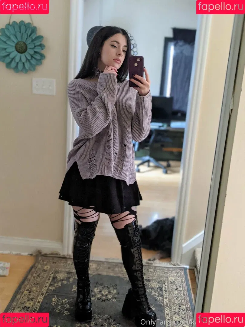 https: / kawaiiinquisitor / sp0okyspice Onlyfans Photo Gallery 