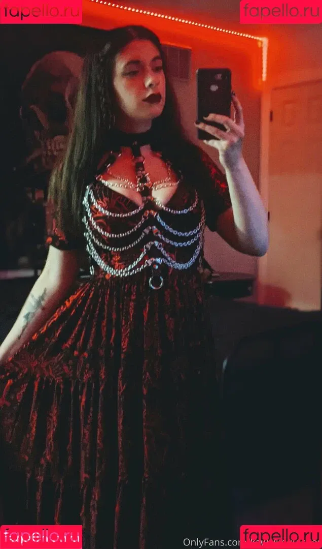 https: / kawaiiinquisitor / sp0okyspice Onlyfans Photo Gallery 