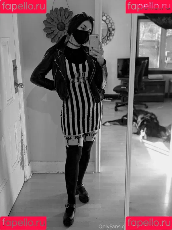 https: / kawaiiinquisitor / sp0okyspice Onlyfans Photo Gallery 