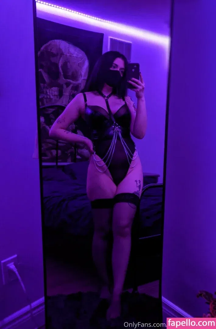 https: / kawaiiinquisitor / sp0okyspice Onlyfans Photo Gallery 