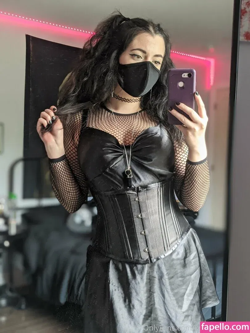 https: / kawaiiinquisitor / sp0okyspice Onlyfans Photo Gallery 