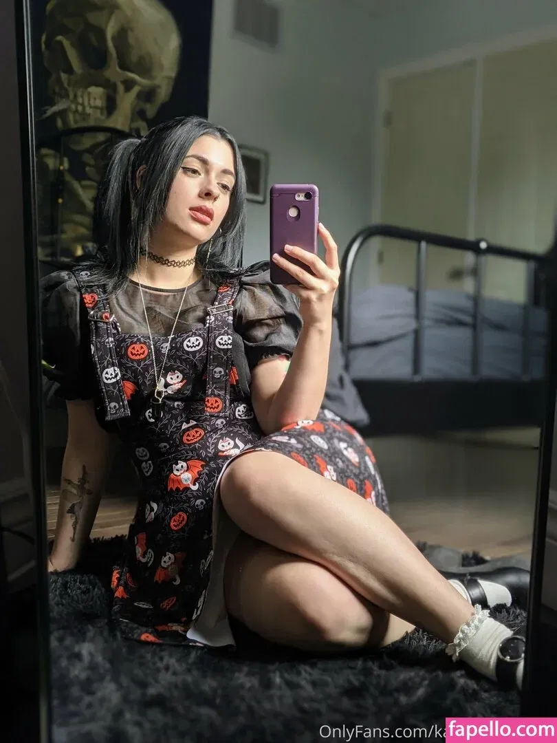 https: / kawaiiinquisitor / sp0okyspice Onlyfans Photo Gallery 