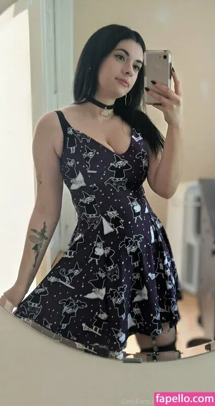 https: / kawaiiinquisitor / sp0okyspice Onlyfans Photo Gallery 