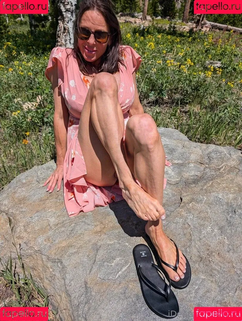 Heather Harmon / heatherharmon / imheatherharmon Onlyfans Photo Gallery 