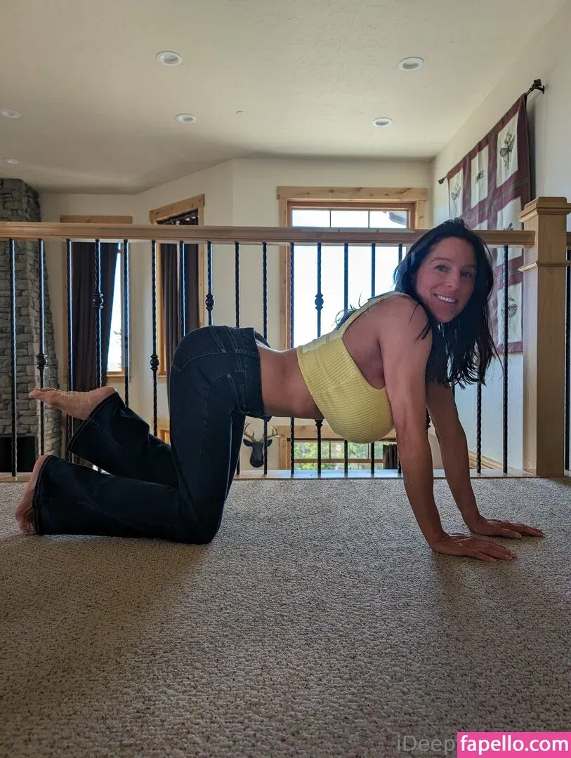 Heather Harmon / heatherharmon / imheatherharmon Onlyfans Photo Gallery 