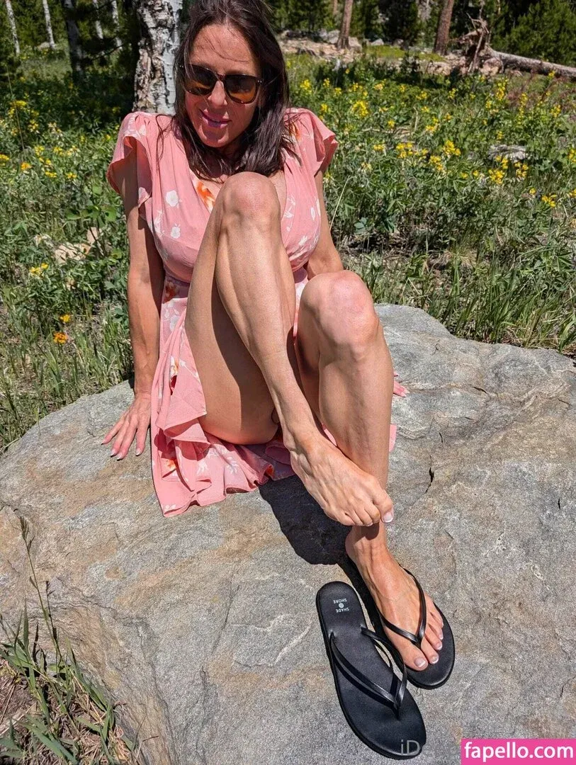 Heather Harmon / heatherharmon / imheatherharmon Onlyfans Photo Gallery 