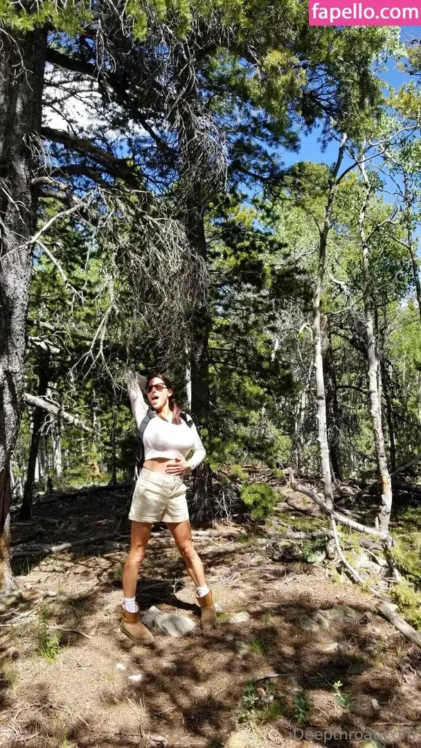 Heather Harmon / heatherharmon / imheatherharmon Onlyfans Photo Gallery 