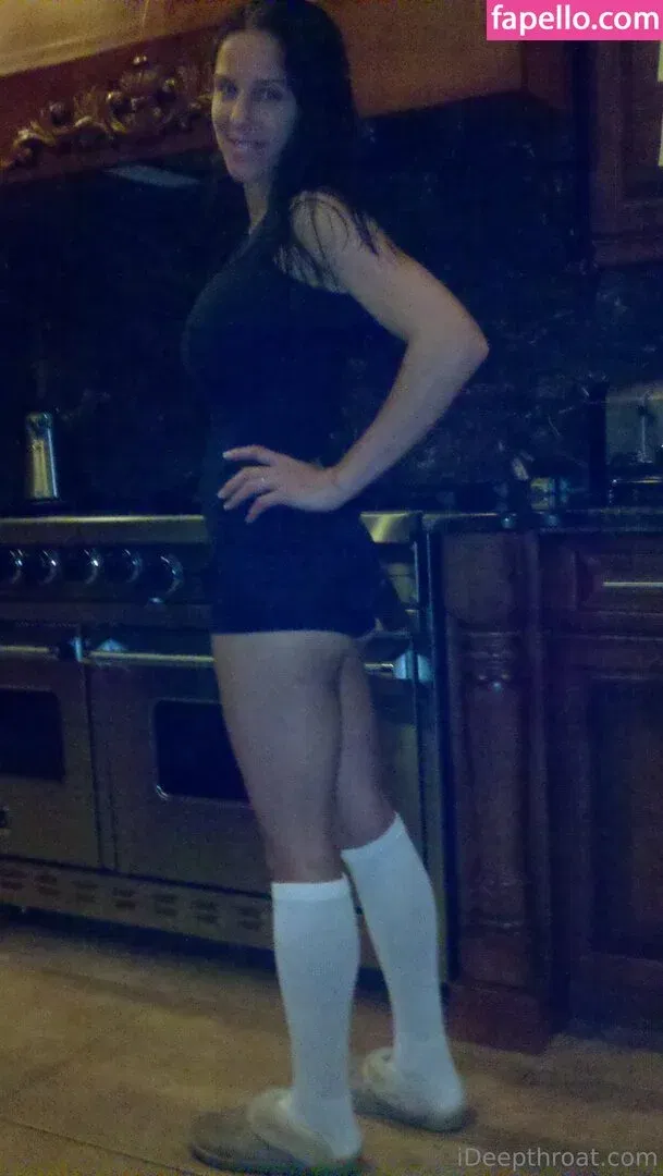 Heather Harmon / heatherharmon / imheatherharmon Onlyfans Photo Gallery 