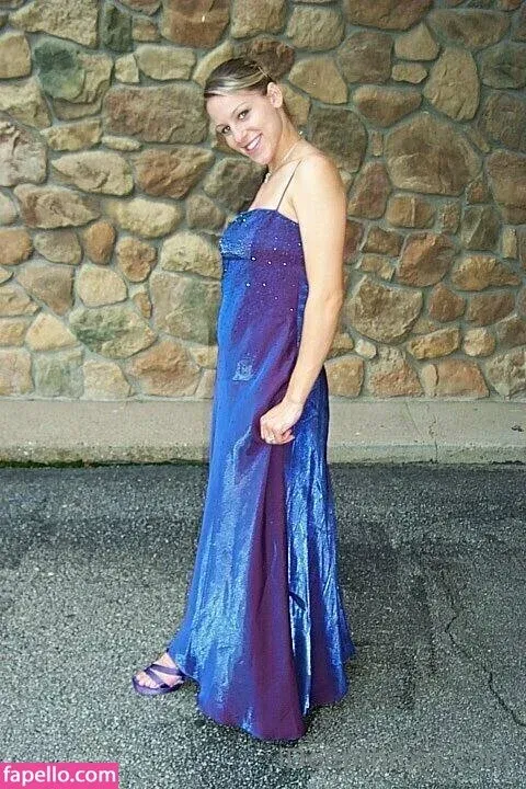 Heather Harmon / heatherharmon / imheatherharmon Onlyfans Photo Gallery 