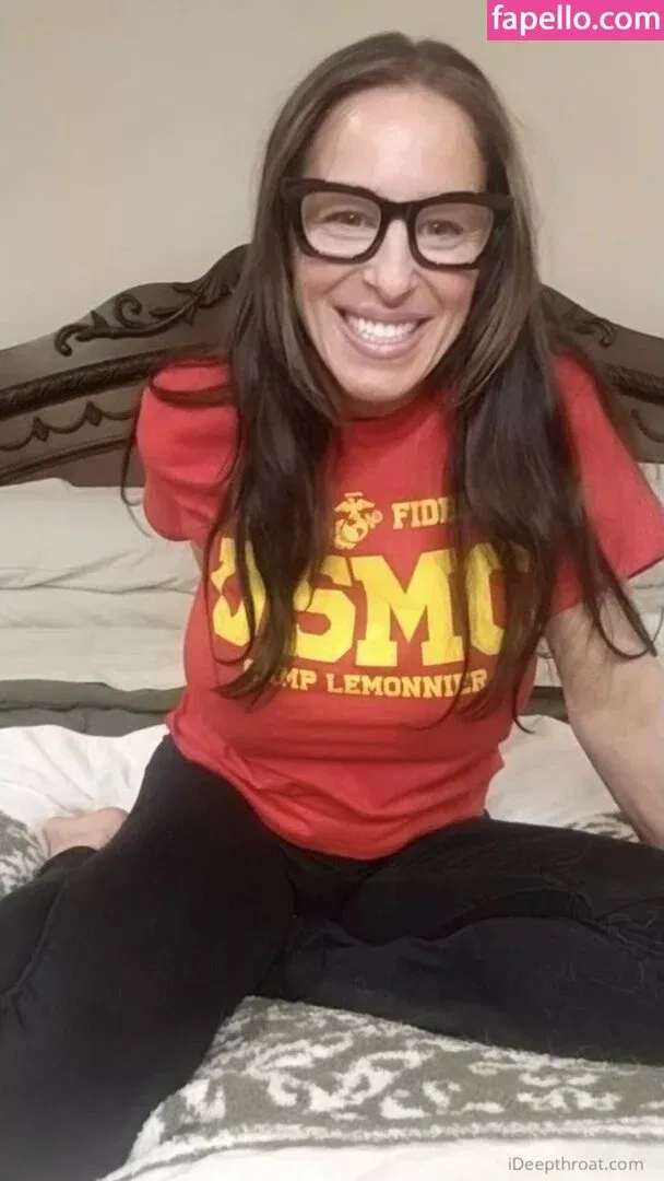 Heather Harmon / heatherharmon / imheatherharmon Onlyfans Photo Gallery 