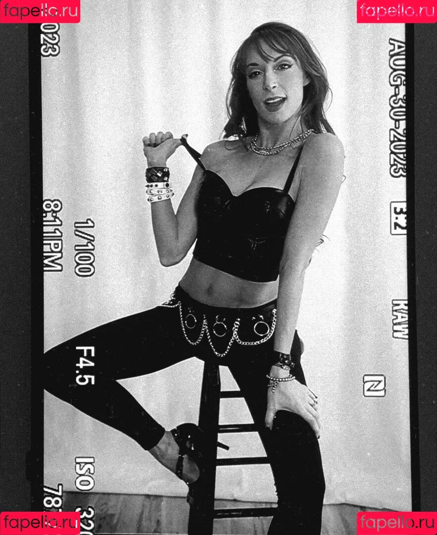 Lisa Foiles / lisafoiles Onlyfans Photo Gallery 