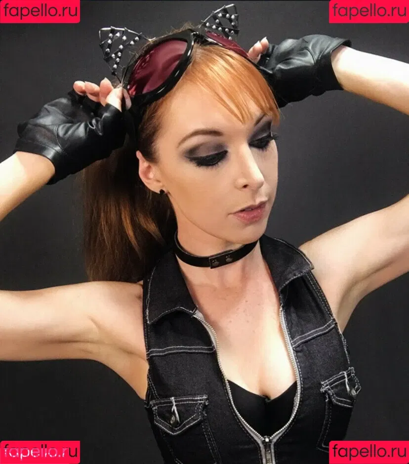 Lisa Foiles / lisafoiles Onlyfans Photo Gallery 