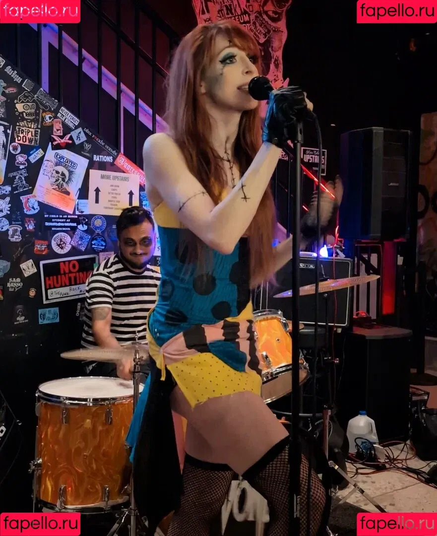 Lisa Foiles / lisafoiles Onlyfans Photo Gallery 