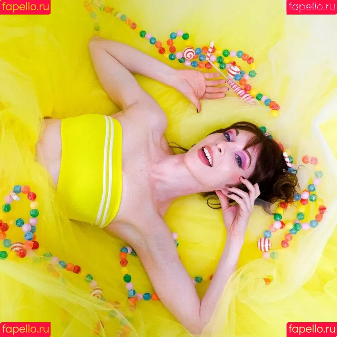 Lisa Foiles / lisafoiles Onlyfans Photo Gallery 