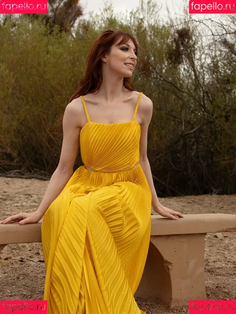 Lisa Foiles / lisafoiles Onlyfans Photo Gallery 