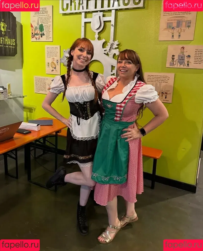 Lisa Foiles / lisafoiles Onlyfans Photo Gallery 