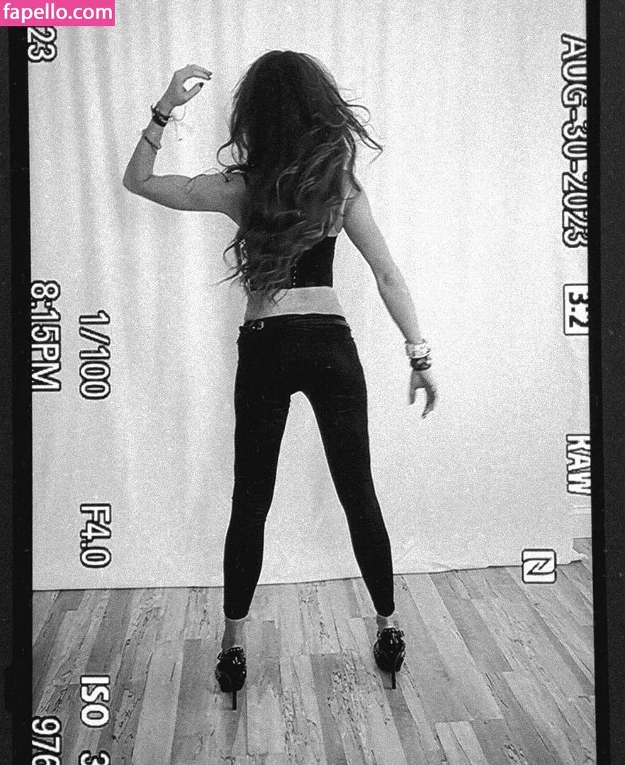 Lisa Foiles / lisafoiles Onlyfans Photo Gallery 